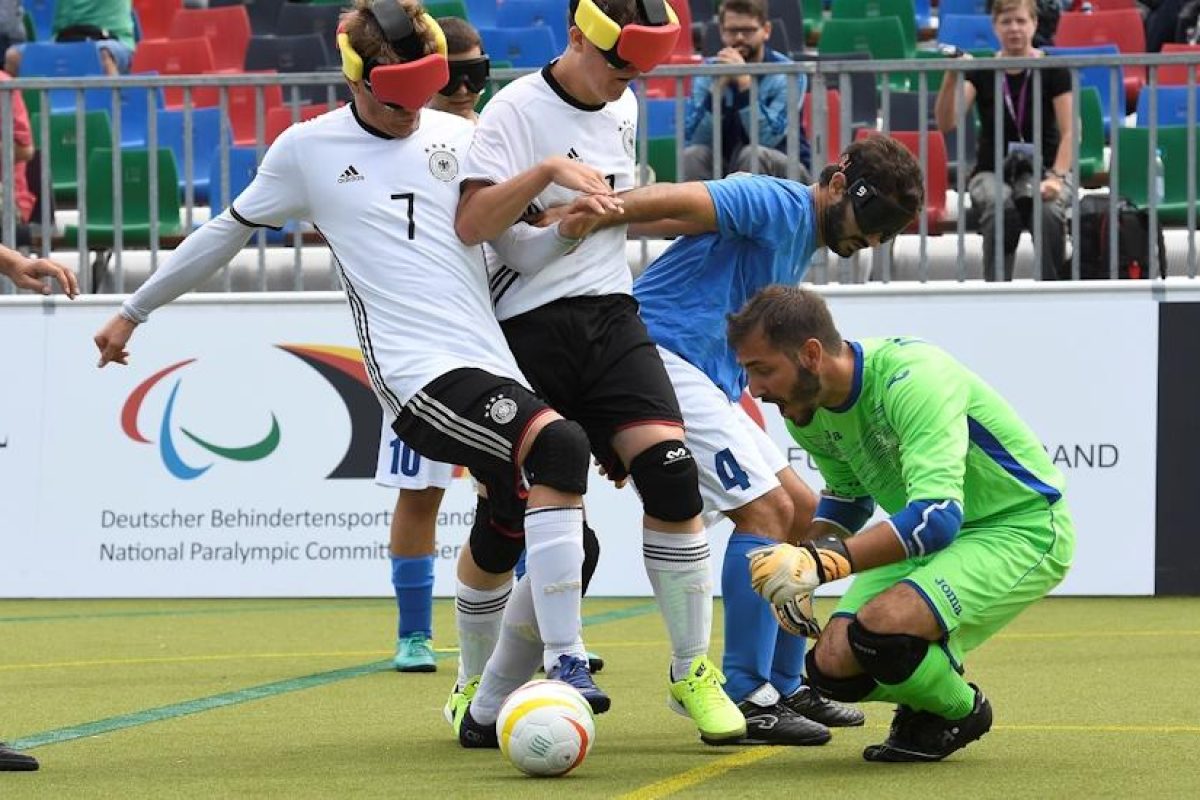 Polytan war offizieller Partner der Blindenfußball-EM in Berlin